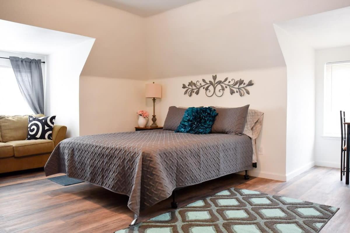 Unwind In A Bright Comfortable Apartment For 3 ピッツバーグ エクステリア 写真