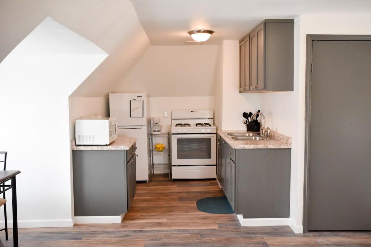 Unwind In A Bright Comfortable Apartment For 3 ピッツバーグ エクステリア 写真