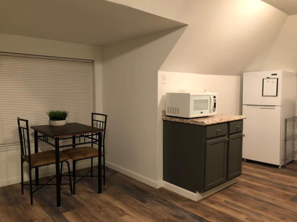 Unwind In A Bright Comfortable Apartment For 3 ピッツバーグ エクステリア 写真