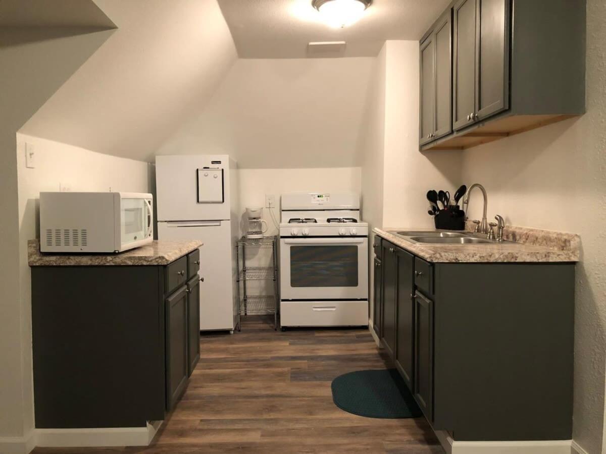 Unwind In A Bright Comfortable Apartment For 3 ピッツバーグ エクステリア 写真